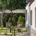 Semesteranläggning (resort) Alexandra 4*