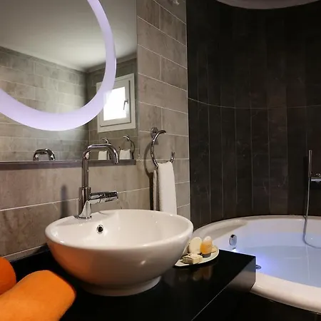 Alexandra 4* Потос