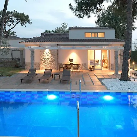 Alexandra Resort