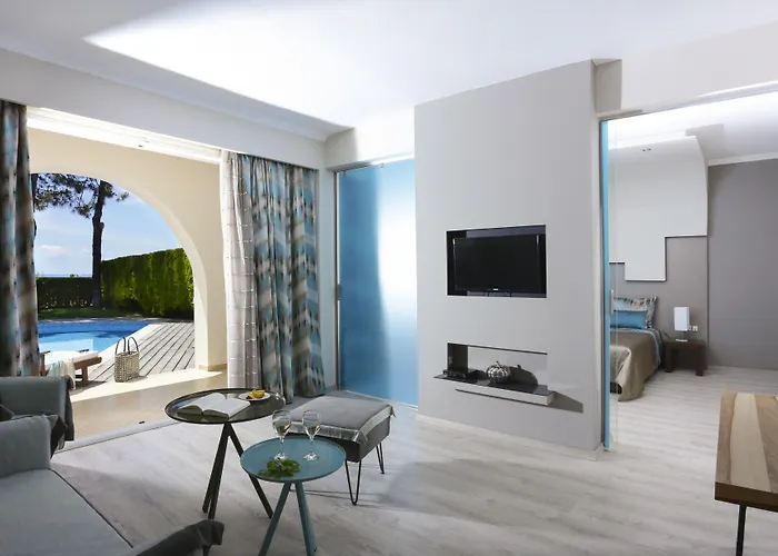 Alexandra リゾート ポトス